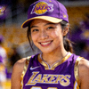 湖人队女球迷微笑头像照片